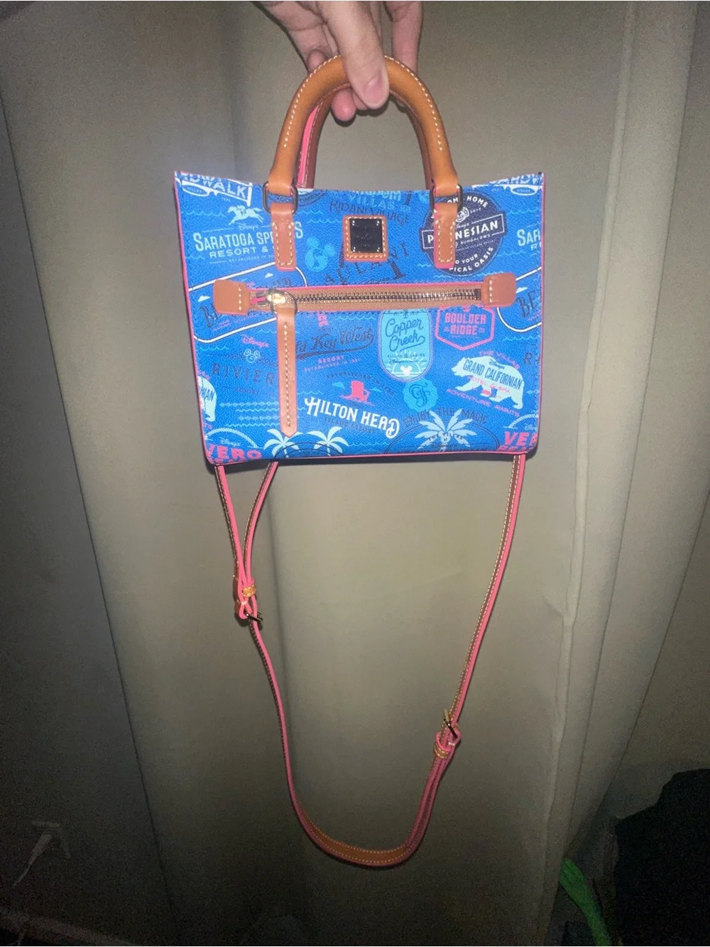 Dooney & Bourke 2022 Disney Vacation Club DVC Crossbody